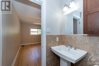 Photo 13: 564 HIGHCROFT AVENUE in Ottawa: House for sale : MLS®# 1398085