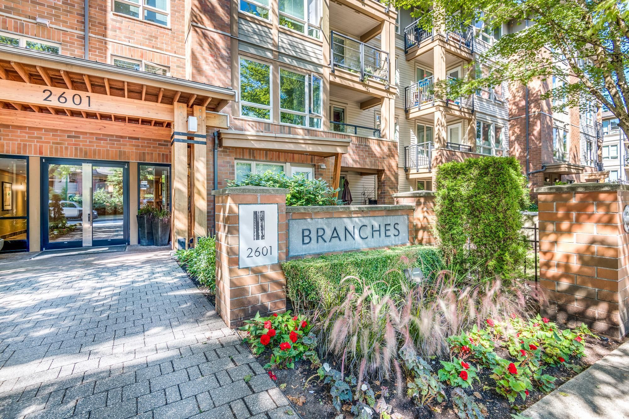 Main Photo: 212 2601 WHITELEY Court in North Vancouver: Lynn Valley Condo for sale in "Branches by Polygon" : MLS®# R2722550