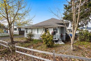 Main Photo: 34595 2 Avenue in Abbotsford: Poplar House for sale : MLS®# R2872568