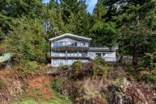 Main Photo: 47005 YALE Road in Chilliwack: Little Mountain House for sale in "Little Mountain" : MLS®# R2875793