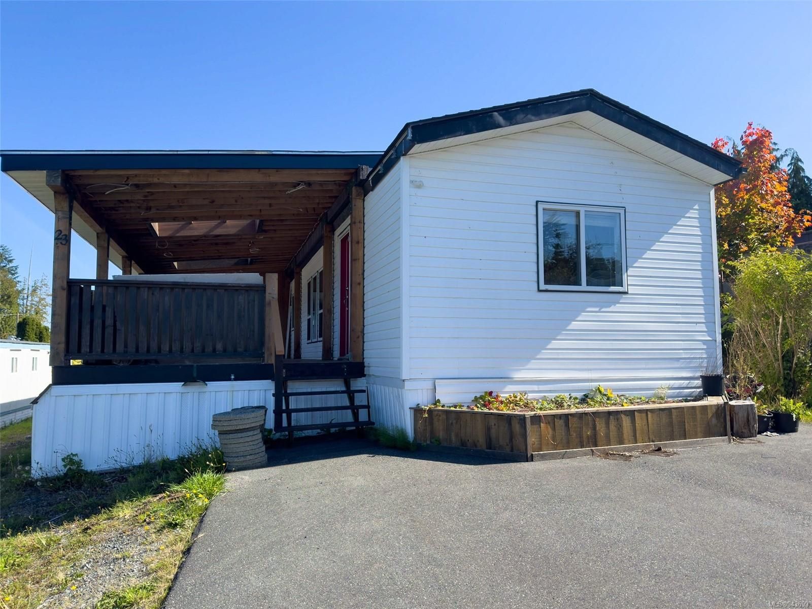 Main Photo: 23 5250 Beaver Harbour Rd in Port Hardy: NI Port Hardy Manufactured Home for sale (North Island)  : MLS®# 943699