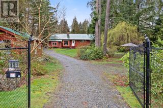 Photo 3: 353 Powerhouse Rd in Courtenay: House for sale : MLS®# 961007