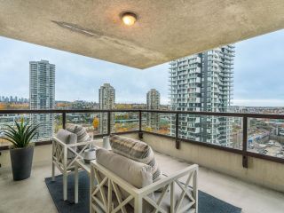 Photo 17: 1903 2138 MADISON Avenue in Burnaby: Brentwood Park Condo for sale in "MOSAIC - Renaissance Towers" (Burnaby North)  : MLS®# R2831698