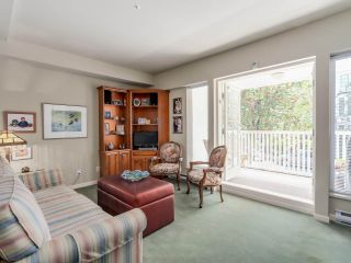 Photo 2: 3 2305 W 10TH AVENUE in Vancouver: Kitsilano Townhouse for sale (Vancouver West)  : MLS®# R2087284