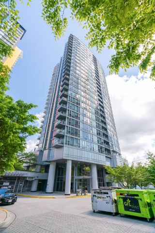 Photo 1: 608 131 REGIMENT SQUARE in Vancouver: Downtown VW Condo for sale (Vancouver West)  : MLS®# R2645241