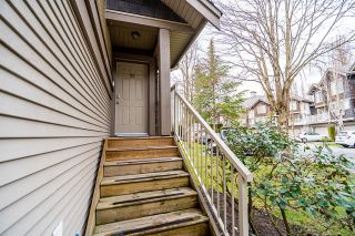Photo 3: 22 20761 DUNCAN Way in Langley: Langley City Townhouse for sale in "WYNDHAM LANE" : MLS®# R2764955