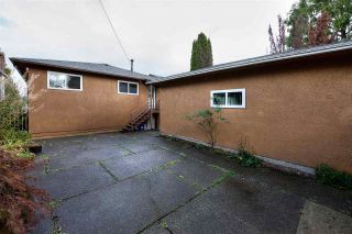 Photo 18: 2688 HORLEY Street in Vancouver: Collingwood VE House for sale in "NORQUAY" (Vancouver East)  : MLS®# R2212925