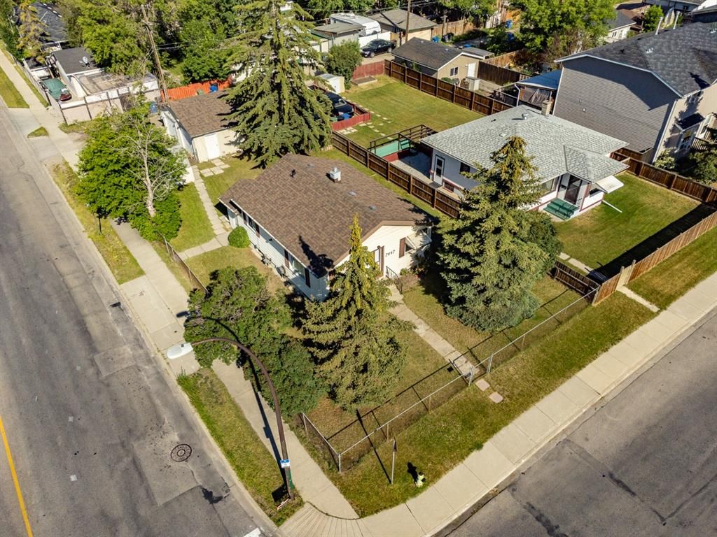 Main Photo: 7447 20A Street SE in Calgary: Ogden Detached for sale : MLS®# A1242499