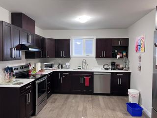 Photo 12: 569 Gertrude Avenue in Winnipeg: Crescentwood Residential for sale (1B)  : MLS®# 202227975