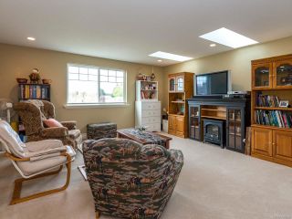 Photo 7: 1283 Admiral Rd in COMOX: CV Comox (Town of) House for sale (Comox Valley)  : MLS®# 785939