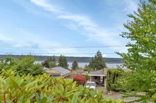 Photo 2: 112 McLean St in Campbell River: CR Campbell River Central House for sale : MLS®# 909911