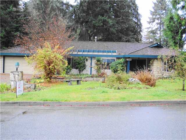 Main Photo: 2545 KITCHENER AV in Port Coquitlam: Woodland Acres PQ House for sale in "WOODLAND ACRES" : MLS®# V997589
