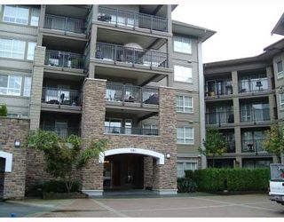 Photo 1: 216 9283 GOVERNMENT Street in Burnaby: Government Road Condo for sale in "SANDLEWOOD" (Burnaby North)  : MLS®# V794608