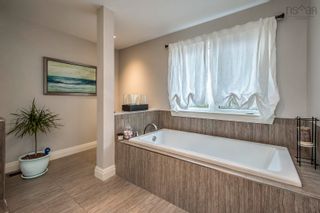 Photo 29: 105 Royal Oaks Way in Belnan: 105-East Hants/Colchester West Residential for sale (Halifax-Dartmouth)  : MLS®# 202301534