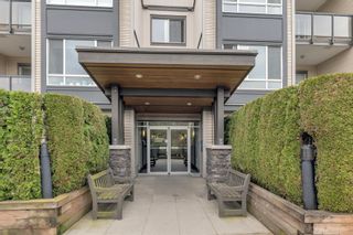 Photo 3: 106 2943 NELSON Place in Abbotsford: Central Abbotsford Condo for sale in "Edgebrook" : MLS®# R2777462
