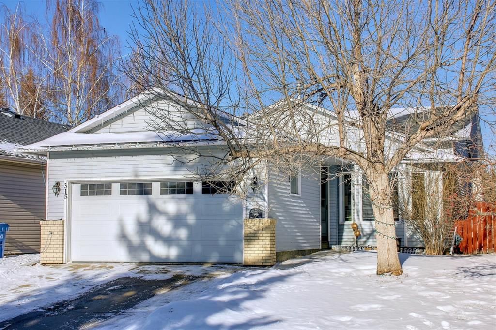 Main Photo: 315 Cedardale Place SW in Calgary: Cedarbrae Detached for sale : MLS®# A1173519