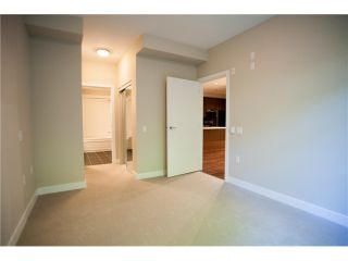 Photo 7: 104 3294 MT SEYMOUR Parkway in North Vancouver: Northlands Condo for sale in "NORTHLANDS TERRACE" : MLS®# V1037846