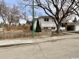 Photo 2: 3 Markwell Drive in Regina: Sherwood Estates Residential for sale : MLS®# SK967781
