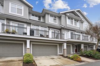 Photo 1: 110 20449 66 Avenue in Langley: Willoughby Heights Townhouse for sale in "Nature's Landing" : MLS®# R2634909