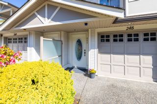 Photo 2: 248 20391 96 Avenue in Langley: Walnut Grove Townhouse for sale in "Chelsea Green" : MLS®# R2869993
