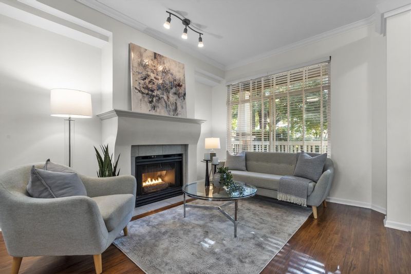 FEATURED LISTING: 76 - 2678 KING GEORGE Boulevard Surrey
