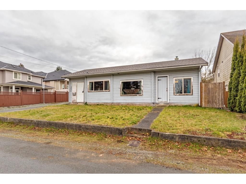 Main Photo: 2626 CAMPBELL Avenue in Abbotsford: Central Abbotsford House for sale : MLS®# R2532688