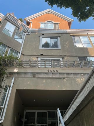 Main Photo: 103 2505 E BROADWAY Avenue in Vancouver: Renfrew VE Condo for sale in "8th Avenue Terraces" (Vancouver East)  : MLS®# R2724836