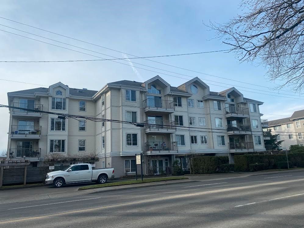 Main Photo: 406 33502 GEORGE FERGUSON Way in Abbotsford: Central Abbotsford Condo for sale in "Carina Court" : MLS®# R2648018