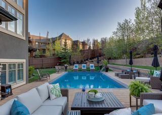 Photo 3: 23 Elveden Place SW in Calgary: Springbank Hill Detached for sale : MLS®# A2046394