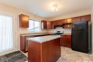 Photo 6: 130 Denham Crescent in Saskatoon: Hampton Village Residential for sale : MLS®# SK916191