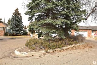 Photo 5: 258 BURTON Road in Edmonton: Zone 14 House for sale : MLS®# E4378966
