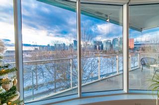 Photo 12: 409 181 W 1ST Avenue in Vancouver: False Creek Condo for sale in "Brook at Millennium Water" (Vancouver West)  : MLS®# R2741668