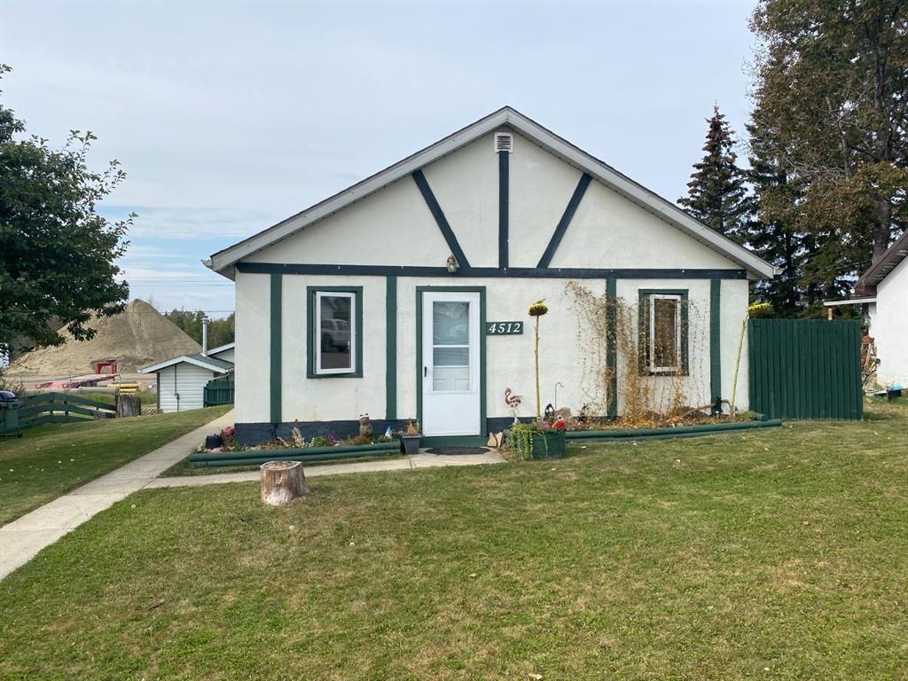 Main Photo: 4512 47 Street: Rocky Mountain House Detached for sale : MLS®# A1258619