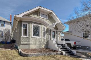 Photo 1: 115 Connaught Crescent in Regina: Crescents Residential for sale : MLS®# SK966831