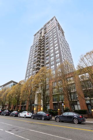 Photo 8: 306 1055 HOMER Street in Vancouver: Yaletown Condo for sale in "Domus" (Vancouver West)  : MLS®# R2877774