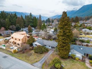 Main Photo: 984 ESSEX Road in North Vancouver: Forest Hills NV House for sale : MLS®# R2883895