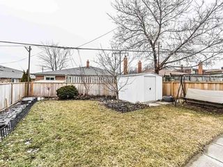 Photo 13: Bsmt 60 Ianhall Road in Toronto: Downsview-Roding-CFB House (Bungalow-Raised) for lease (Toronto W05)  : MLS®# W5739933