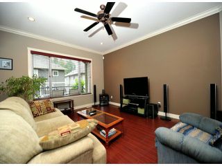 Photo 14: 8596 FAIRBANKS ST in Mission: Mission BC House for sale : MLS®# F1318181