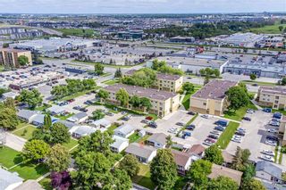 Photo 29: 145 George Suttie Bay in Winnipeg: East Kildonan Residential for sale (3B)  : MLS®# 202221105