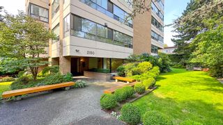 Photo 2: 201 2150 W 40TH AVENUE in Vancouver: Kerrisdale Condo for sale (Vancouver West)  : MLS®# R2799485