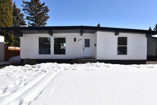 Photo 3: 206 Oakmoor Place SW in Calgary: Oakridge Detached for sale : MLS®# A2034491