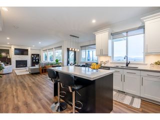 Photo 1: 32410 BEST Avenue in Mission: Mission BC House for sale : MLS®# R2555343