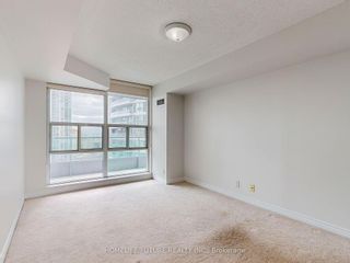 Photo 18: 1204 1 Elm Drive W in Mississauga: City Centre Condo for sale : MLS®# W8231192