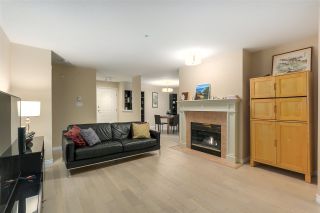 Photo 8: 206 1144 STRATHAVEN Drive in North Vancouver: Northlands Condo for sale in "Strathaven" : MLS®# R2331967