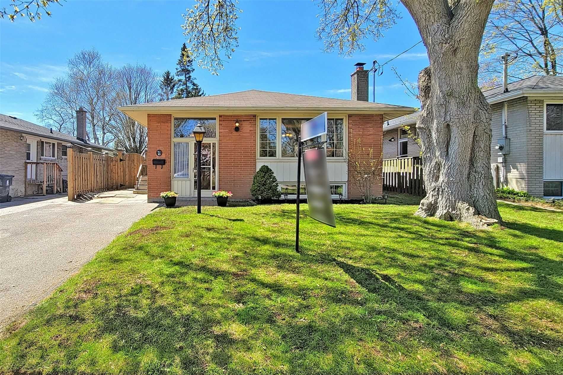 Main Photo: 10 Melchior Drive in Toronto: West Hill House (Bungalow) for sale (Toronto E10)  : MLS®# E5640565