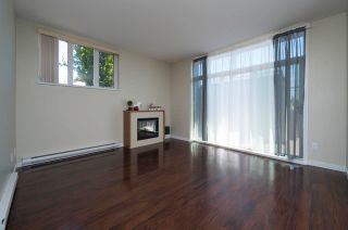 Photo 5: 101 2008 E 54TH Avenue in Vancouver: Fraserview VE Condo for sale (Vancouver East)  : MLS®# R2621479