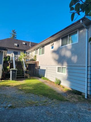 Photo 4: 713 DOGWOOD Street in Coquitlam: Coquitlam West House for sale : MLS®# R2785001