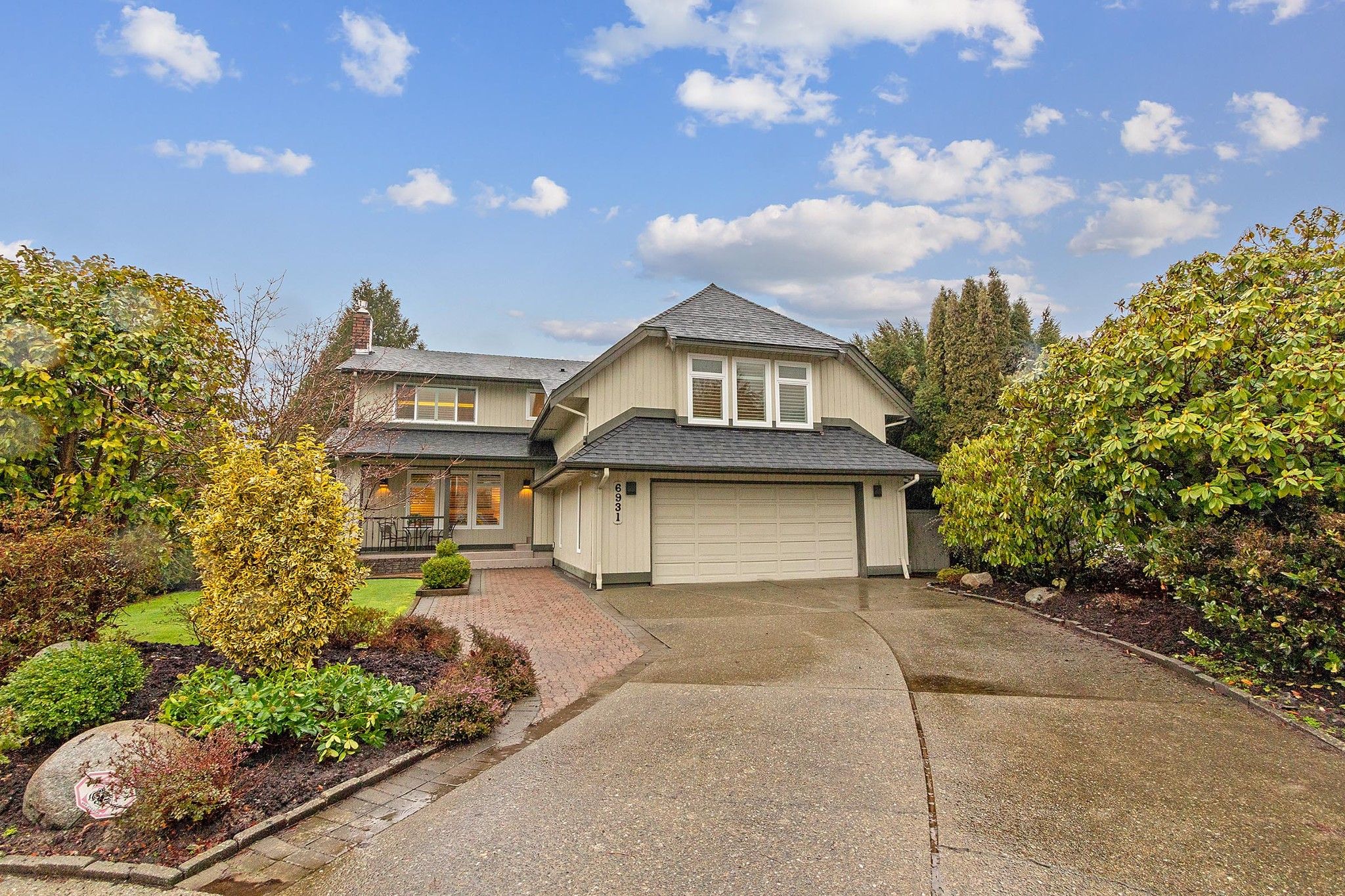 Main Photo: 6931 DUNSANY Place in Richmond: Woodwards House for sale : MLS®# R2643521