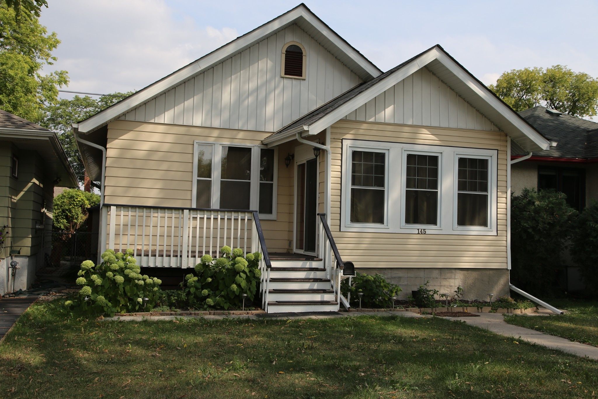 Photo 1: Photos: 145 Garfield Street South in Winnipeg: Wolseley Single Family Detached for sale (5B) 