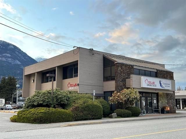 Main Photo: 201 38085 SECOND Avenue in Squamish: Downtown SQ Office for lease : MLS®# C8048499